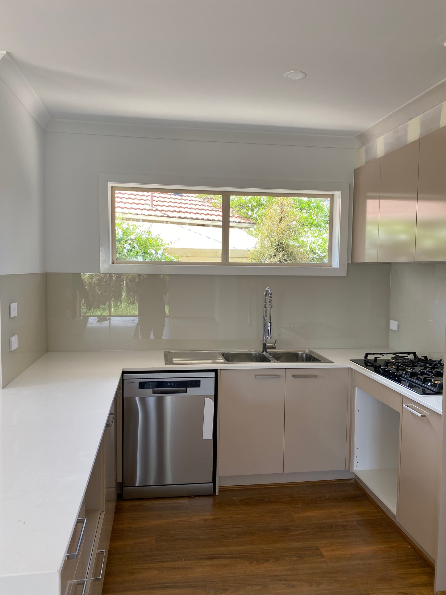 Coloured Glass Splashbacks