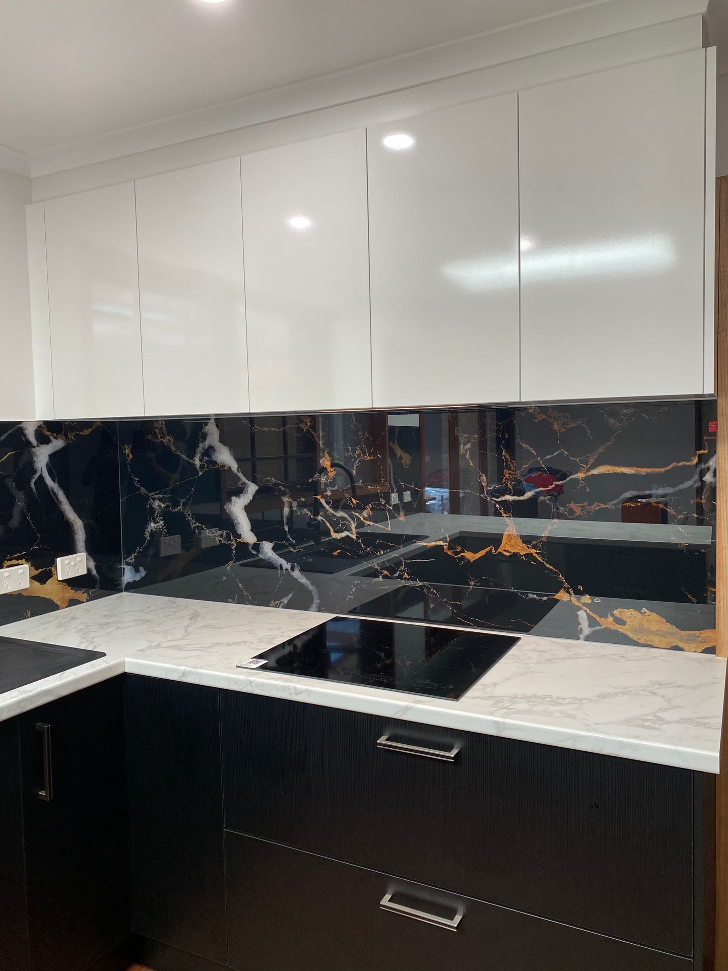 Marble-Infused Glass Splashbacks